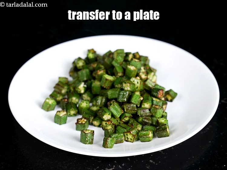 Step 5 – <p>Transfer to a plate and keep aside.&nbsp;</p>