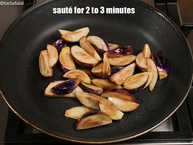 Step 16 – <p>Sauté for 2 to 3 minutes.</p>