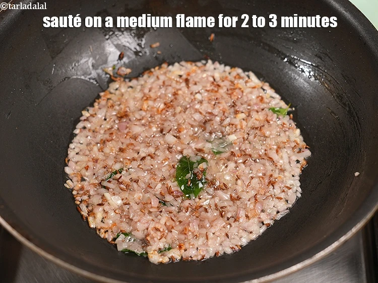 Step 22 – <p>Sauté on a medium flame for 2 to 3 minutes.</p>