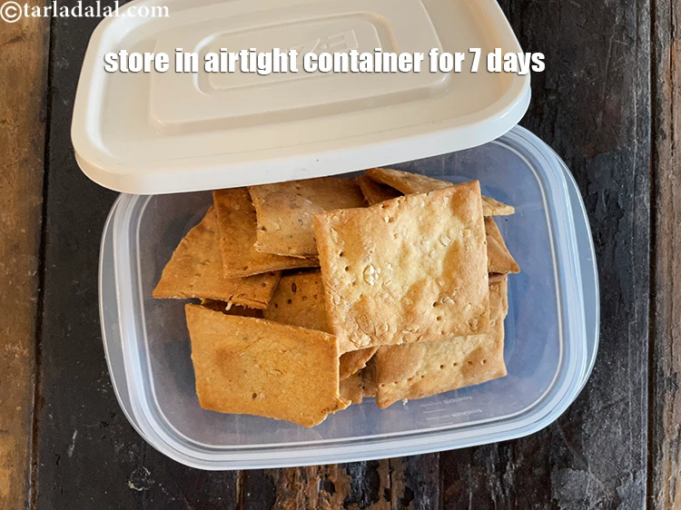 Step 27 – <p><strong>Store</strong> in an air-tight container upto&nbsp;7 days.</p>