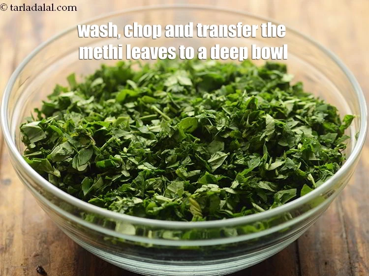 Step 3 – <p><strong>Wash, </strong>chop and transfer the methi leaves to a deep bowl.</p>