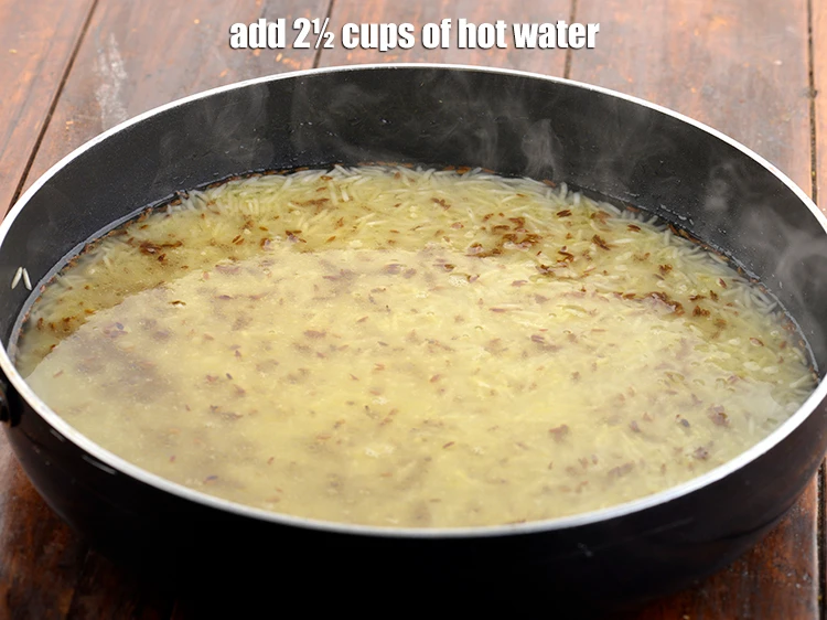 Step 15 – <p><span style="background-color:rgb(255,255,255);color:rgb(0,0,0);">Add&nbsp;2½ cups of&nbsp;<strong>hot water</strong>. The rice to water ratio depends upon the quality of …