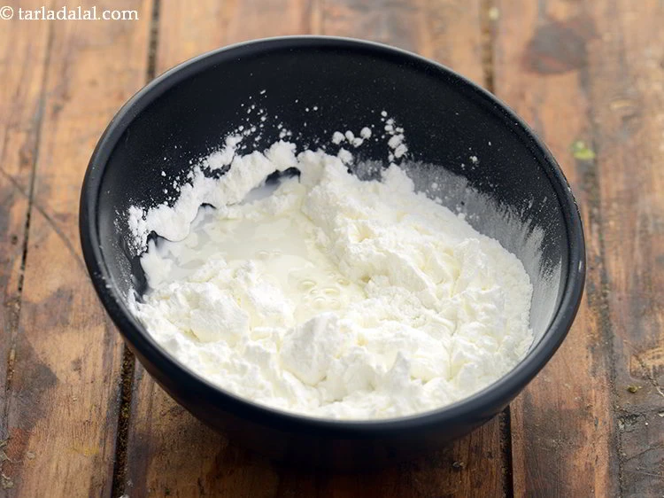 Step 3 – <p>Add 1/4 cup water.&nbsp;</p>