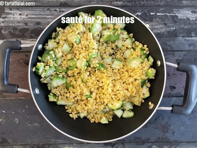 Step 19 – <p>Sauté on a medium flame for 2 minutes.</p>