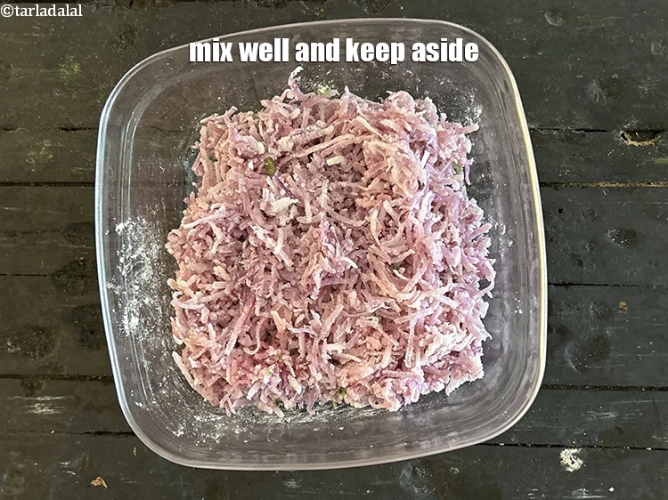 Step 15 – <p>Mix well and keep aside.</p>