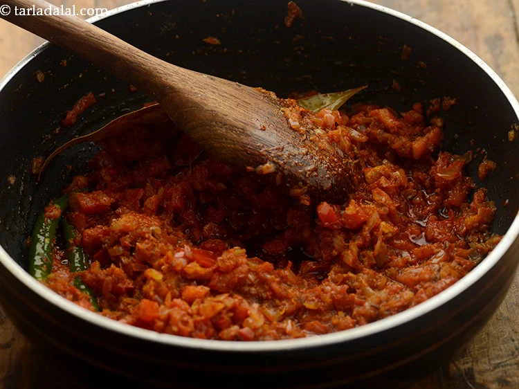 Step 47 – <p>Mix well and cook on a medium flame for 2 minutes, while stirring occasionally.</p>