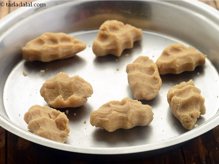 Step 14 – <p>Shape each portion into the shape of your fist. The dough portion should be firm …