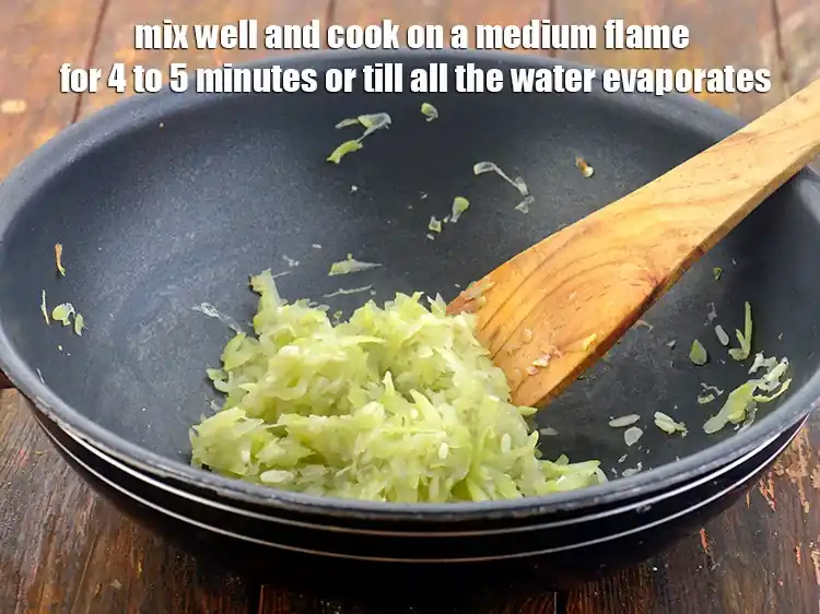 Step 8 – <p><span style="background-color:rgb(255,255,255);color:rgb(0,0,0);">Mix well and cook on a medium flame for 4 to 5 minutes or …