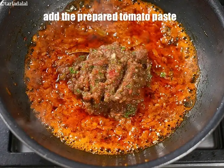 Step 31 – <p>Add the prepared tomato paste.</p>