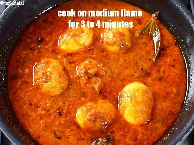 Step 38 – <p>Cook on medium flame for 3 to 4 minutes.</p>