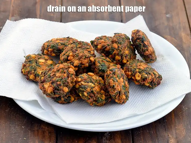 Step 9 – <p>Drain on an absorbent paper.</p>