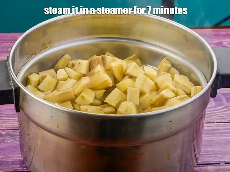 Step 4 – <p>Steam it in a steamer for 7 minutes. Keep aside.</p>