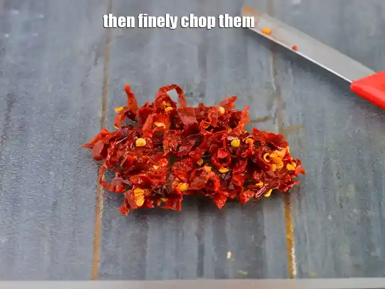 Step 21 – <p><span style="background-color:rgb(255,255,255);color:rgb(0,0,0);">Then finely chop them.</span></p>