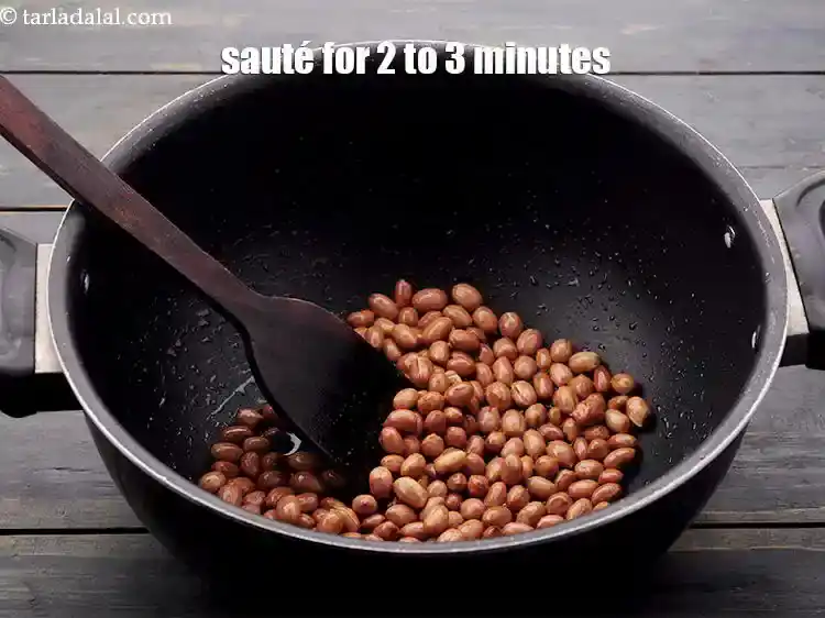 Step 7 – <p>Sauté on a medium flame for 2 to 3 minutes.</p>