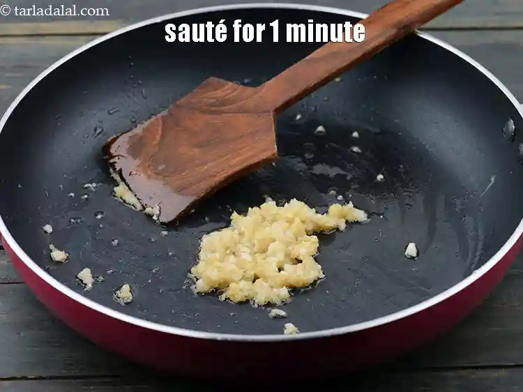 Step 17 – <p>Sauté on a medium flame for 1 minute.&nbsp;</p>