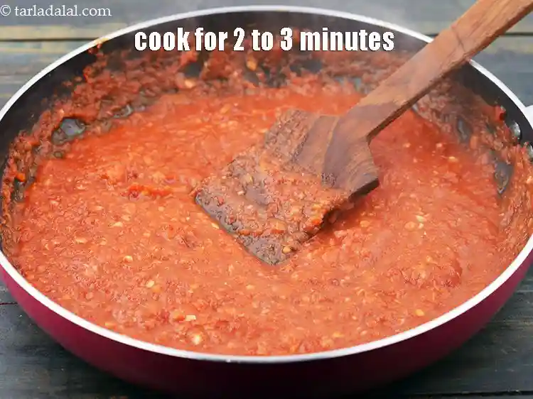 Step 23 – <p>Mix well and&nbsp;cook on a medium flame for 2 to 3 minutes.&nbsp;</p>