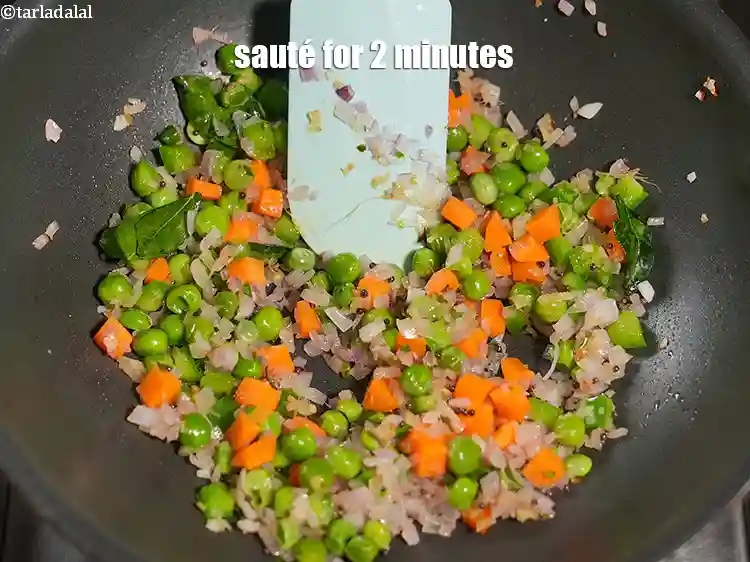 Step 23 – <p>Sauté for 2 minutes.</p>