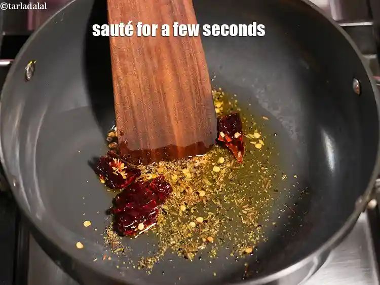 Step 30 – <p>Sauté for a few seconds.</p>