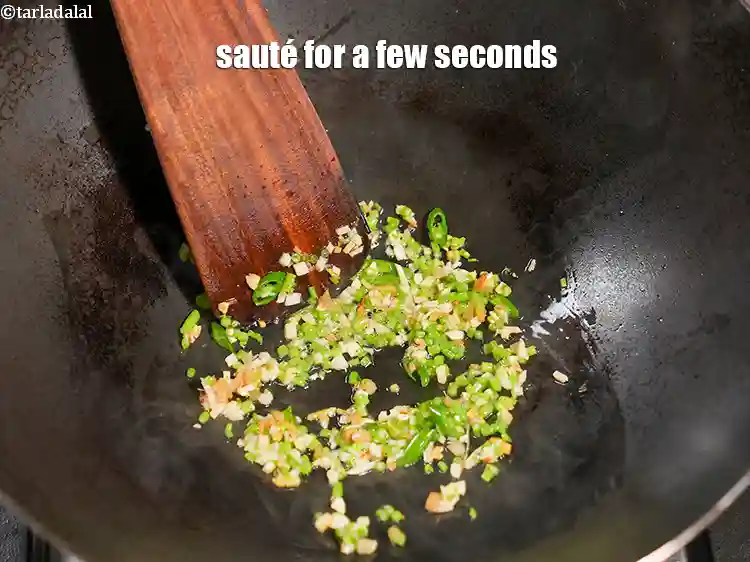 Step 11 – <p>Sauté for a few seconds.</p>