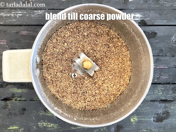 Step 29 – <p><span style="background-color:rgb(255,255,255);color:rgb(0,0,0);">Blend till coarse.</span></p>