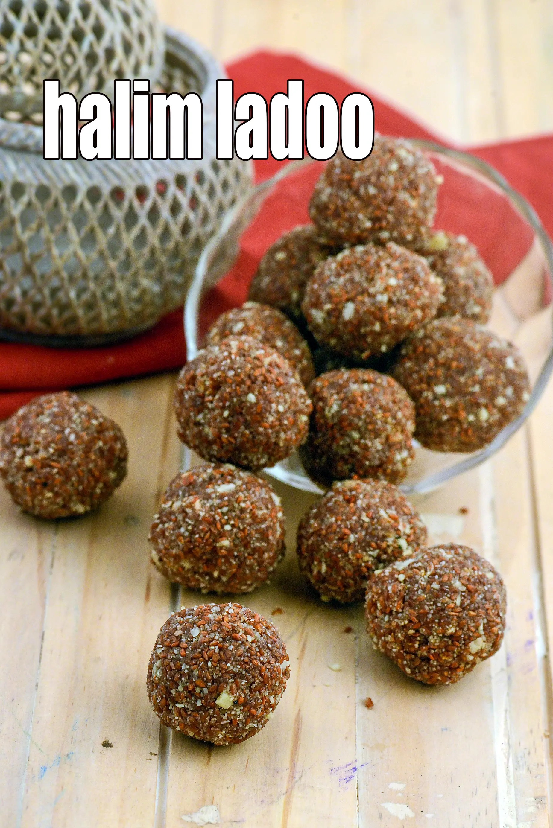 halim ladoo recipe | alive laddu | alive che ladoo | Maharashtrian halim ladoo |