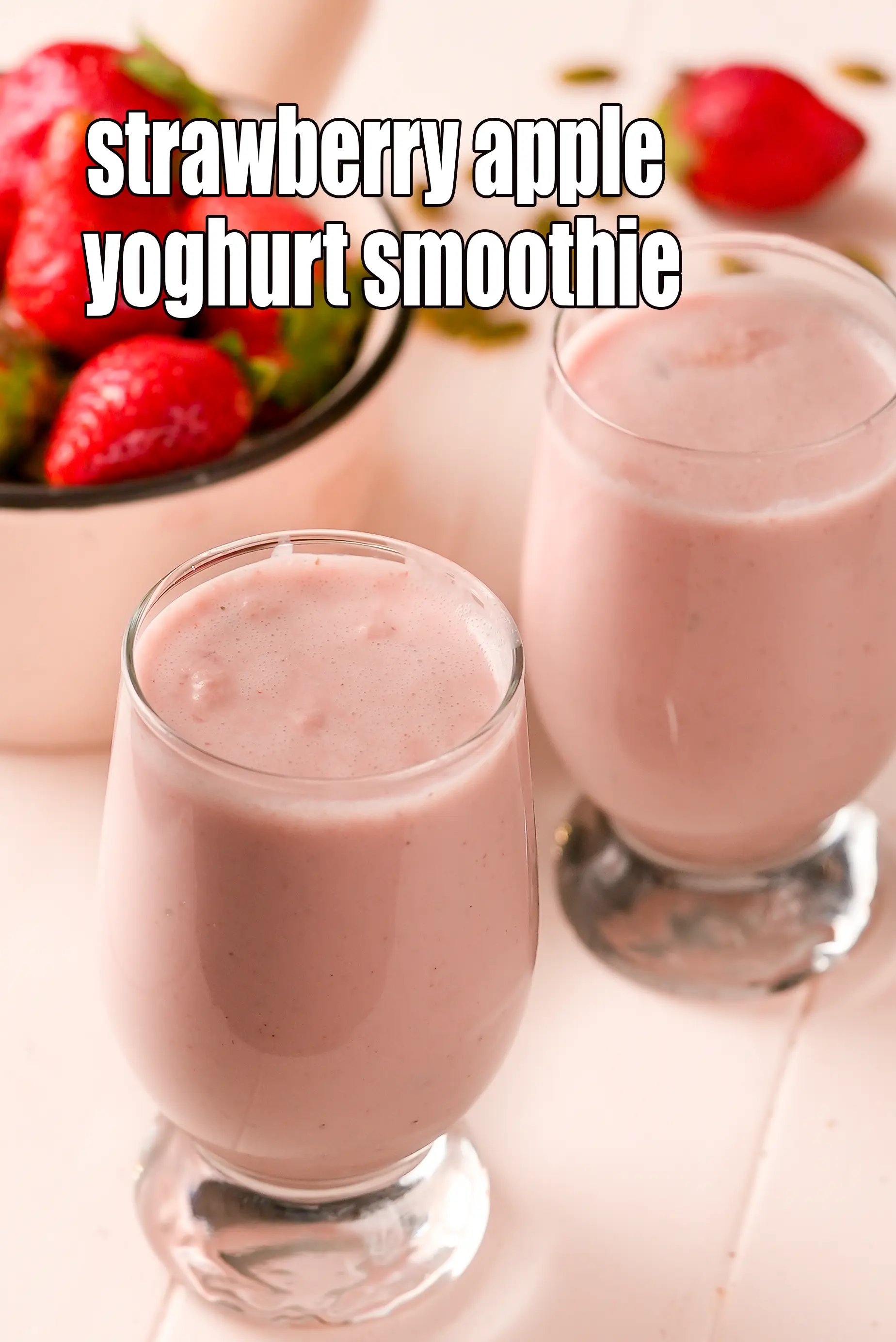 strawberry apple yoghurt smoothie recipe | apple strawberry smothie for chronic kidney disease | strawberry apple curd milkshake |