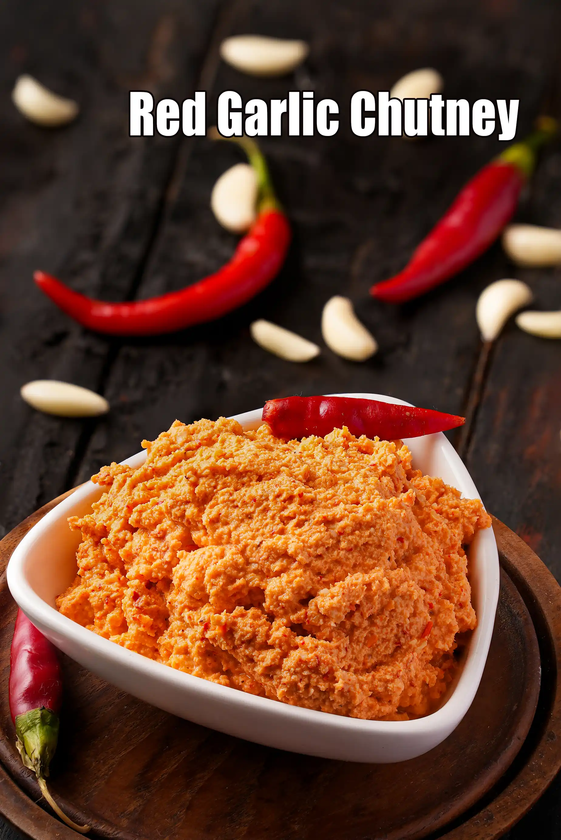 Red Garlic Chutney recipe for Idlis and Dosas  | coconut, chilli  garlic chutney |