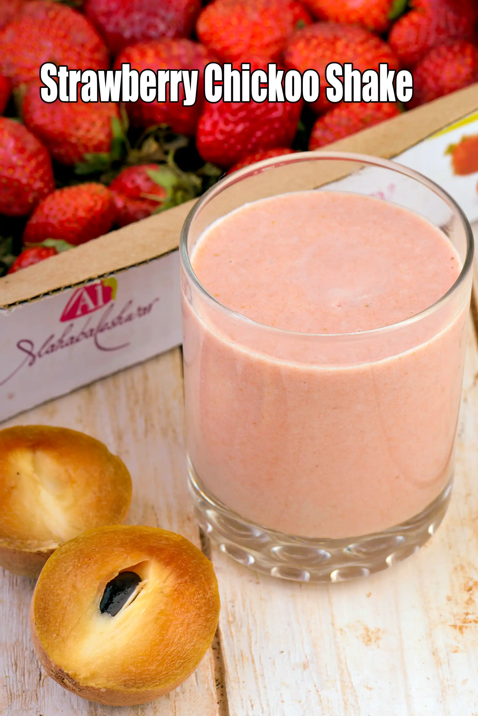 Strawberry Chickoo Shake recipe