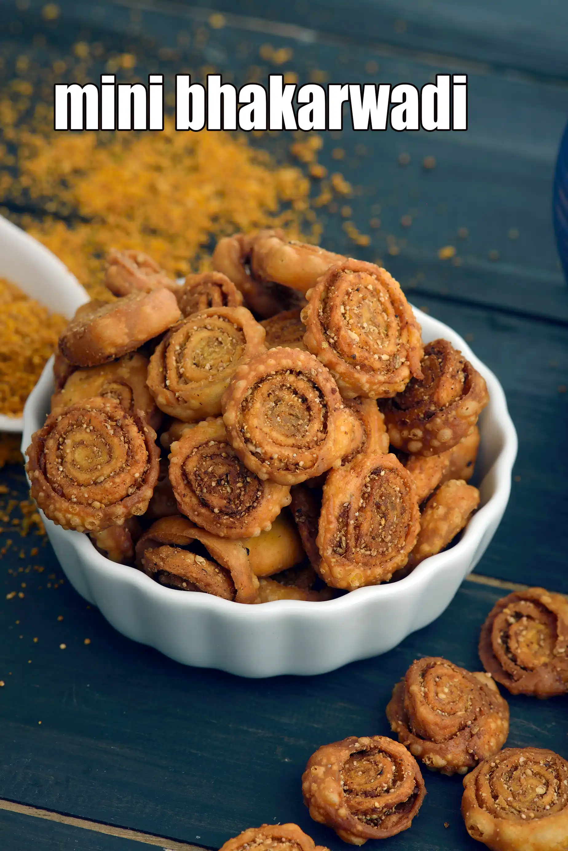 mini bhakarwadi recipe | how to make Maharashtrian bhakarwadi | Pune bhakarwadi |