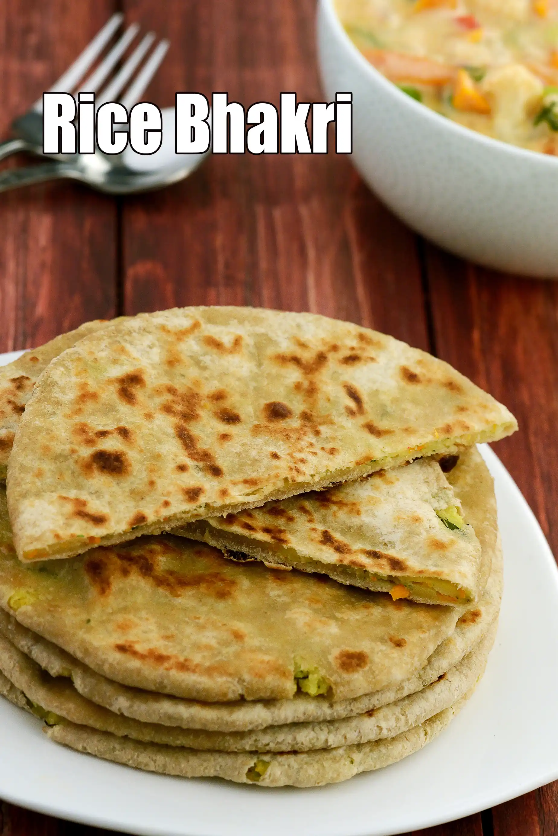 rice flour bhakri | rice flour vegtable bhakri | Mahrashtrian style rice flour bhakri |