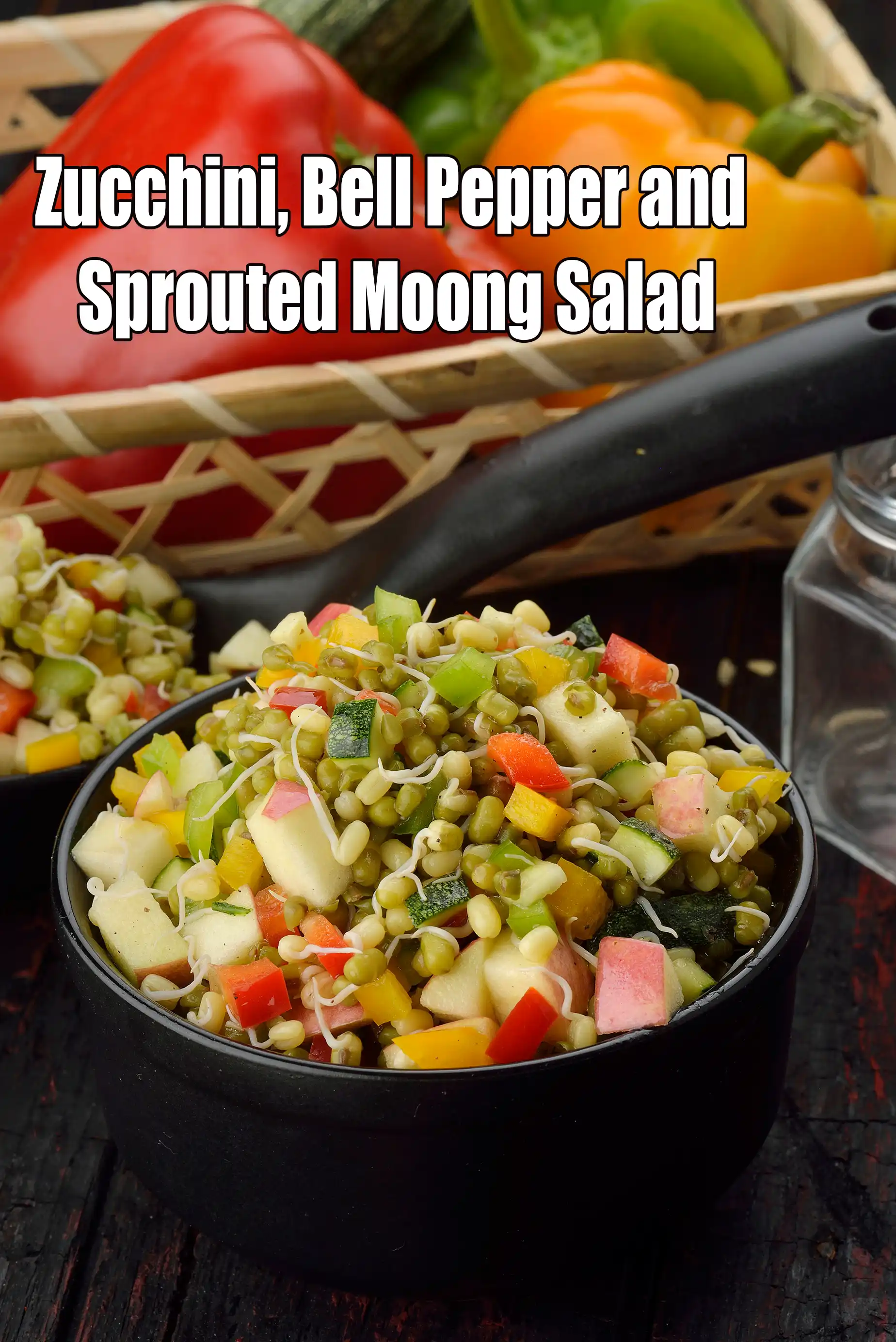 Zucchini, Bell Pepper and Sprouted Moong Salad recipe