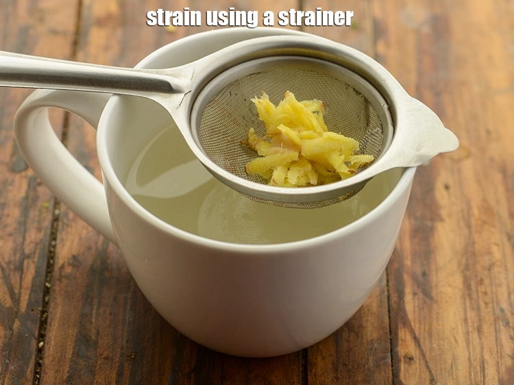 Step 7 – <p>ચાળણીનો ઉપયોગ કરીને ગાળી લો.</p>