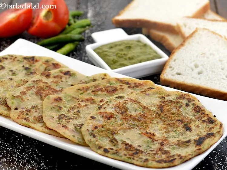 Step 20 – <p><strong>બ્રેડ ઉત્તપમ રેસીપી | ઇન્સ્ટન્ટ બ્રેડ ઢોસા | ઇન્સ્ટન્ટ નાસ્તો | સરળ ભારતીય બચેલી બ્રેડ …