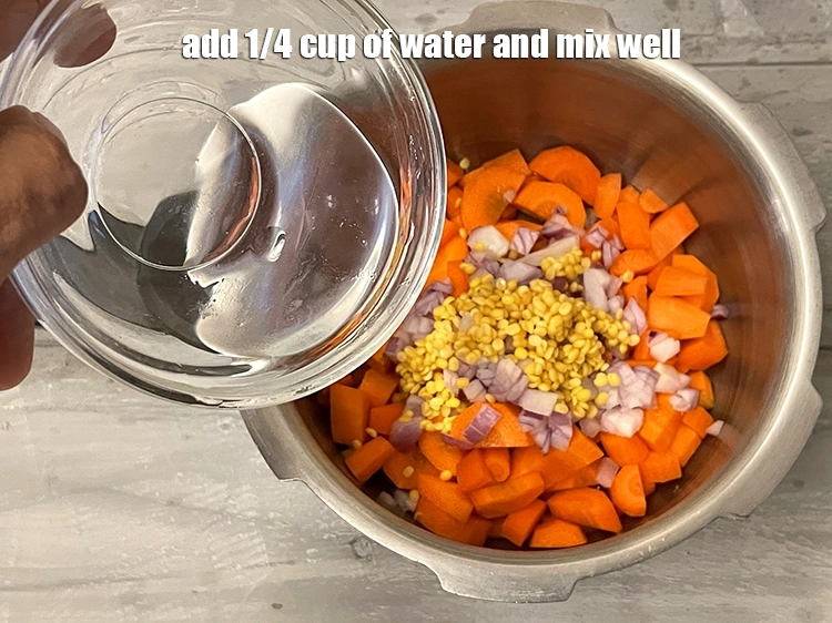 Step 5 – <p>૧/૪ કપ પાણી ઉમેરો અને સારી રીતે મિક્સ કરો. Add 1/4 cup of water and …