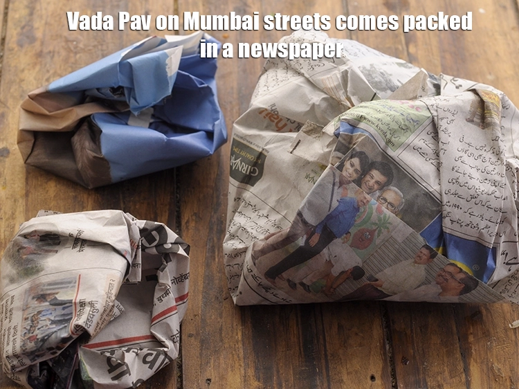 Step 27 – <p>મુંબઈના રસ્તાઓ પર વડાપાંવ છાપામાં પેક કરીને મળે છે. વિક્રેતા ગ્રાહકની પસંદગીના આધારે તેને ચટણી …