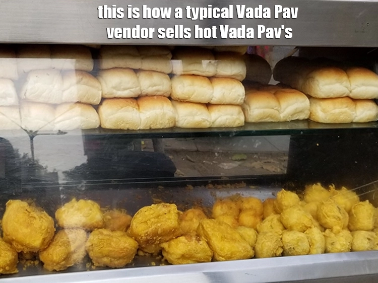 Step 29 – <p>એક સામાન્ય વડાપાંવ વિક્રેતા આ રીતે ગરમા ગરમ વડાપાંવ વેચે છે. ગ્રાહકને દર વખતે ગરમા …