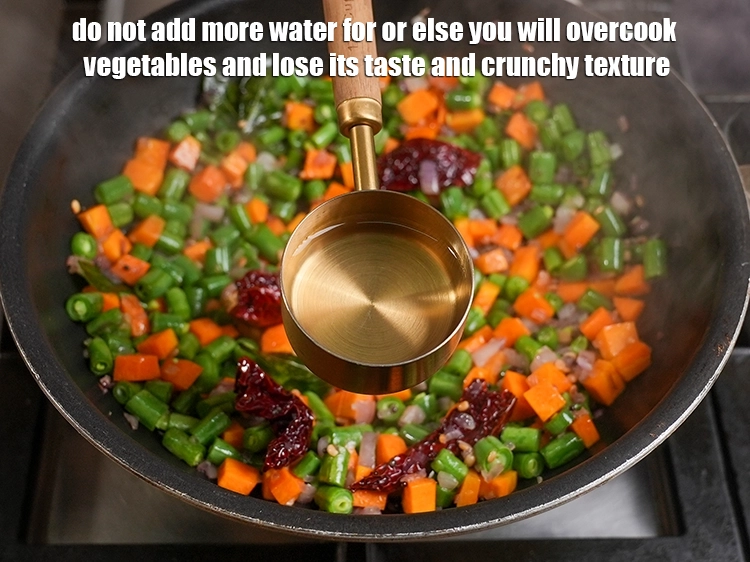 Step 26 – <p>શાકભાજીમાં વધુ પાણી ઉમેરશો નહીં, નહીં તો તમે વધુ પડતા રાંધી શકશો અને તેનો સ્વાદ …