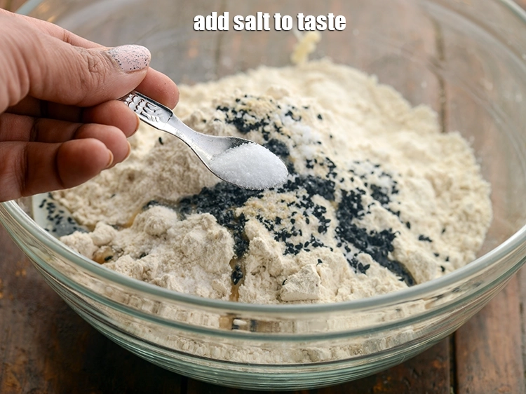 Step 14 – <p>સ્વાદ પ્રમાણે <a href="https://www.tarladalal.com/glossary-salt-namak-table-salt-gujarati-418i"><u>મીઠું (salt)</u></a> ઉમેરો.</p>