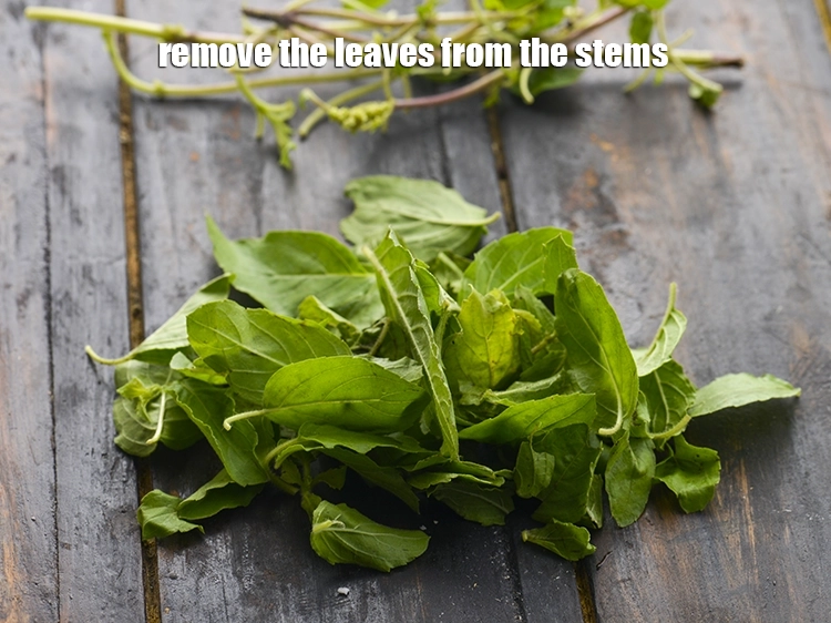 Step 3 – <p>દાંડીમાંથી પાંદડા દૂર કરો. Remove the leaves from the stems.&nbsp;</p>