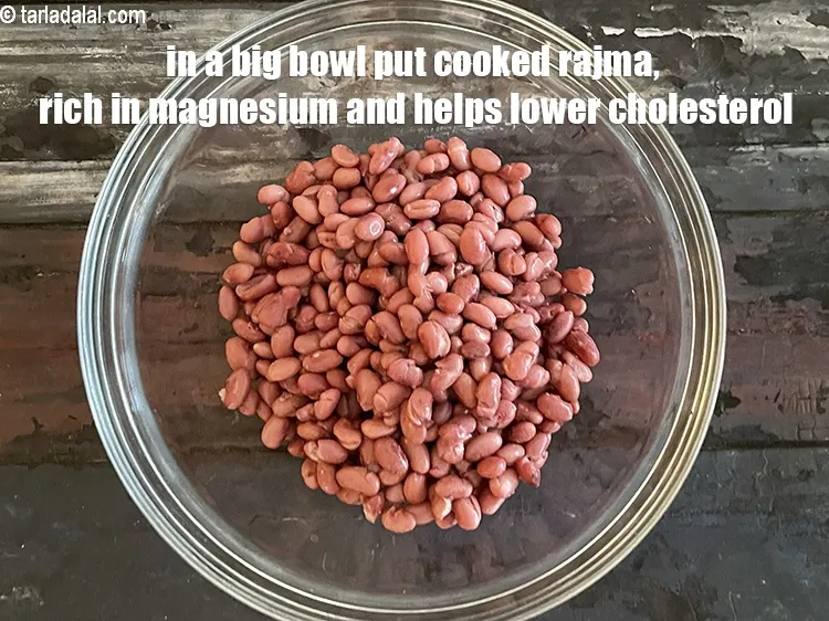 Step 16 – <p>બીન અને કેપ્સિકમ સલાડ બનાવવાની રેસીપી | રાજમા, કાબુલી ચણા સલાડ | પ્રોટીનથી ભરપૂર ભારતીય …