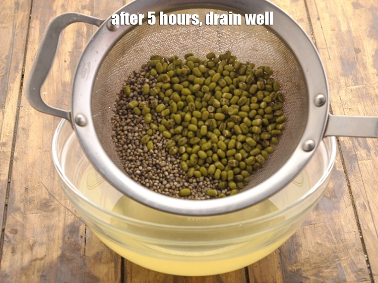 Step 5 – <p>૫ કલાક પછી, સારી રીતે પાણી કાઢી લો. બાજુ પર રાખો. After 5 hours, drain …