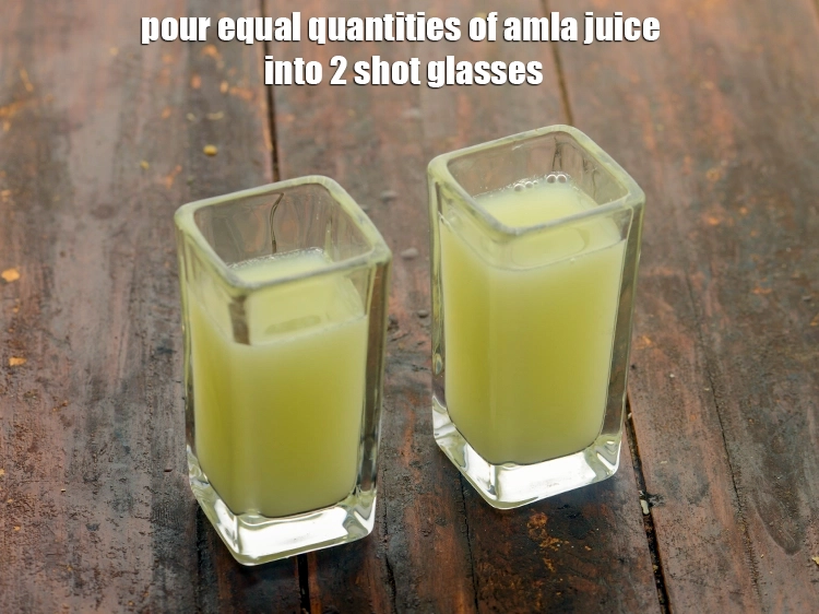 Step 16 – <p>બે ગ્લાસમાં સમાન માત્રામાં આમળાનો રસ રેડો. Pour equal quantities of amla juice into 2 …