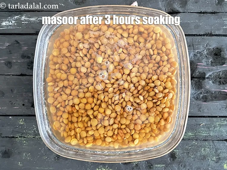 Step 5 – <p>મસૂરને 3 કલાક પલાળ્યા પછી.</p>