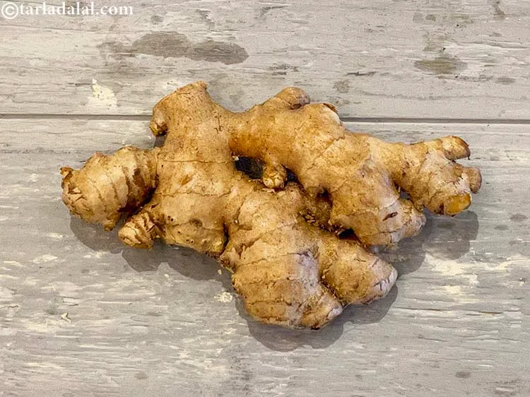 Step 2 – <p>આદુના ગોળા બનાવવા માટે, તાજું આદુ ખરીદો. આદુનો ટુકડો આવો દેખાય છે. To make ginger …