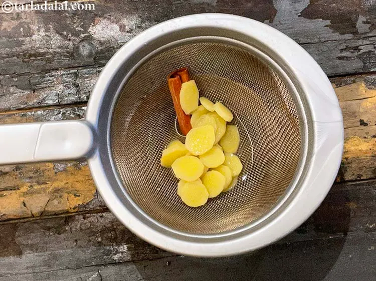 Step 11 – <p>મિશ્રણને ગાળી લો. Strain the mixture.</p>