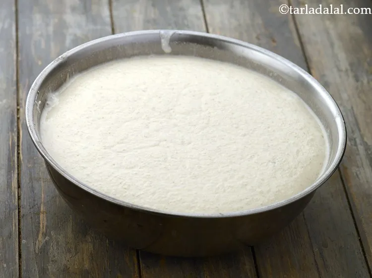 Step 12 – <p>જો તમે ફ્રીજમાંથી બચેલા બેટરનો ઉપયોગ કરી રહ્યા છો, તો તેને ઓરડાના તાપમાને લાવો અને …