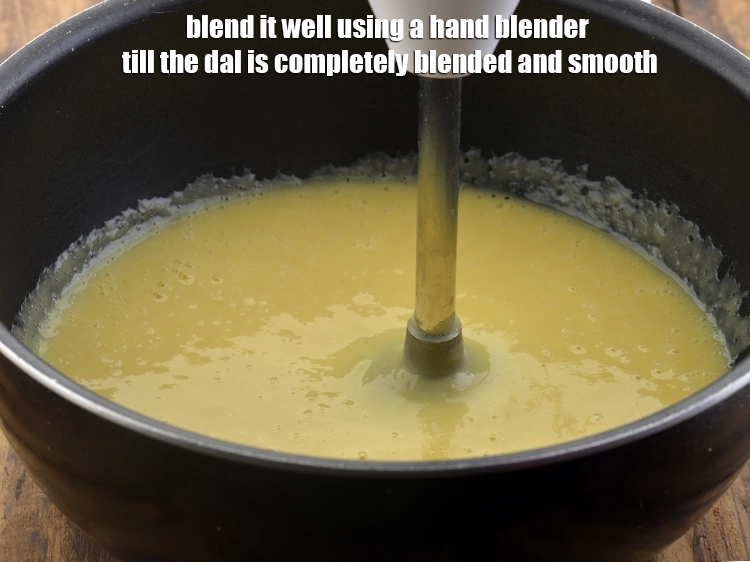 Step 24 – <p>એક મોટું, ઊંડું નોન-સ્ટીક પેન લો અને તેમાં દાળ ઉમેરો. જ્યાં સુધી દાળ સંપૂર્ણપણે બ્લેન્ડ …