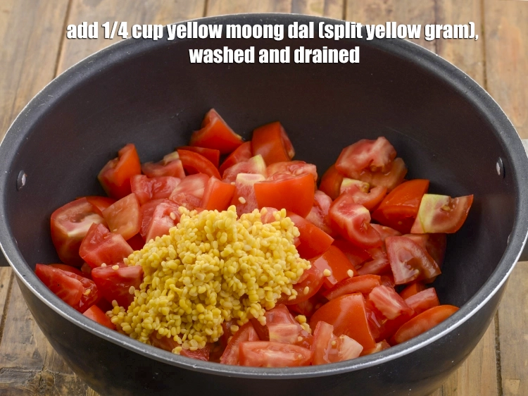 Step 4 – <p>પીળી મગની દાળ ઉમેરો. પીળી મગની દાળના 7 અદ્ભુત ફાયદાઓની વિગતો માટે અહીં જુઓ.</p>