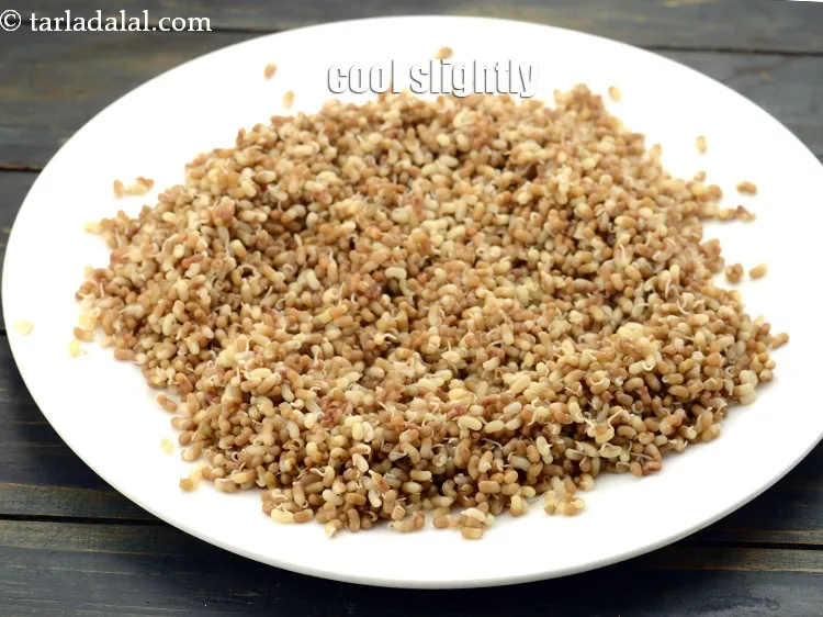 Step 7 – <p>થોડું ઠંડુ કરો. આમાં લગભગ 15 મિનિટ લાગશે.</p>