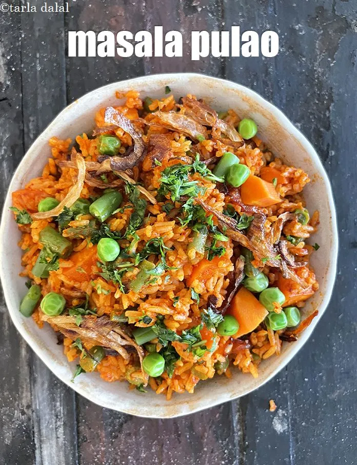 Step 22 – <p>ડીપ-ફ્રાઇડ <span style="background-color:rgb(255,255,255);color:rgb(0,0,0);">કાંદા</span> અને કોથમીરથી સજાવીને ગરમા-ગરમ <strong>મસાલેદાર વેજીટેબલ પુલાવ રેસીપી | મસાલા પુલાઓ | …